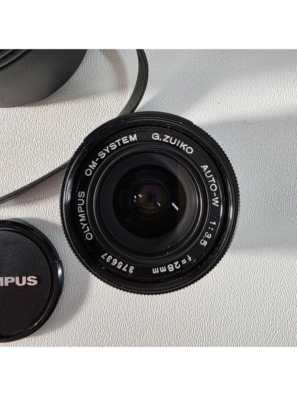Olympus OM-System G Zuiko Auto-W f=28mm 1:3.5 Lens w/Original Olympus Case